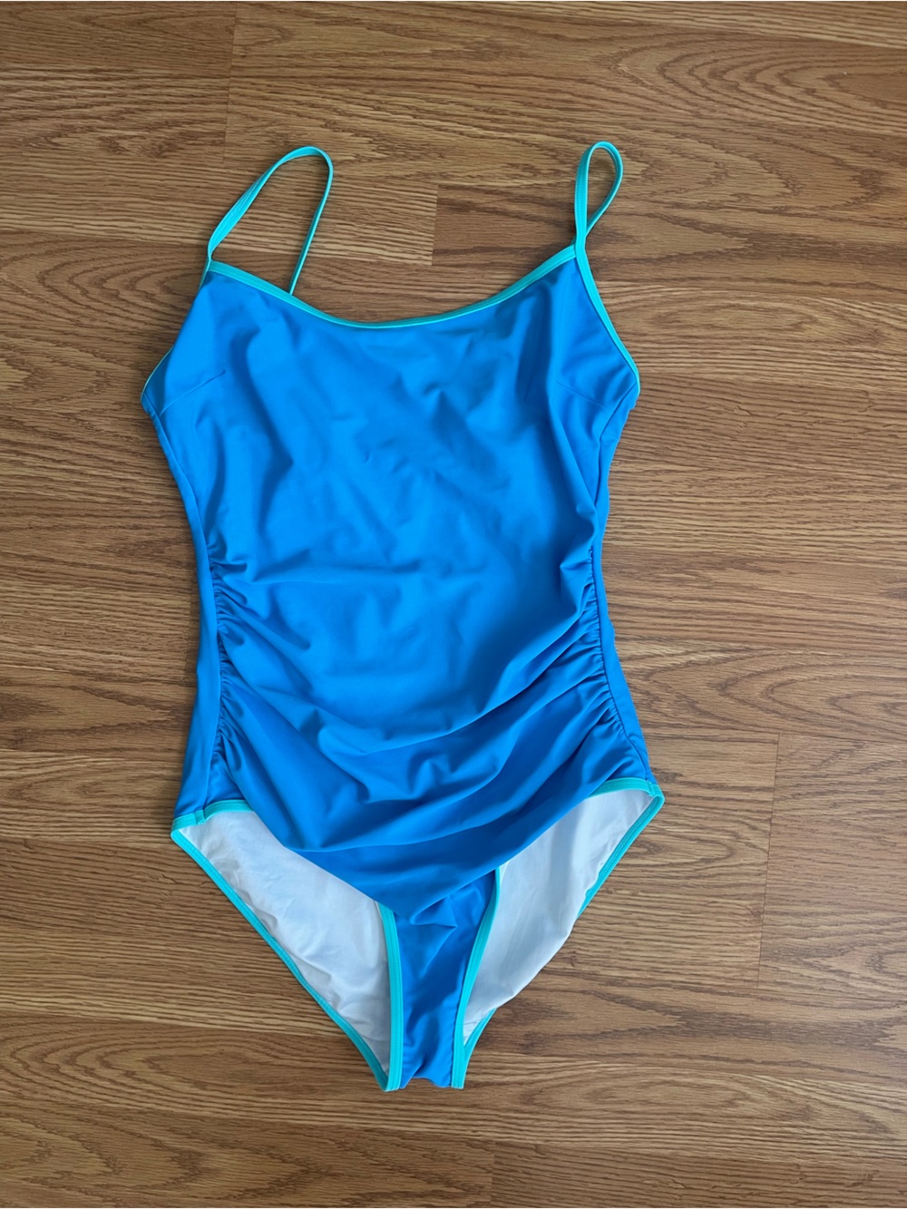 Ladies bright Blue Swimsuit w/Aqua Trim tummy slimming low cut brief size Medium